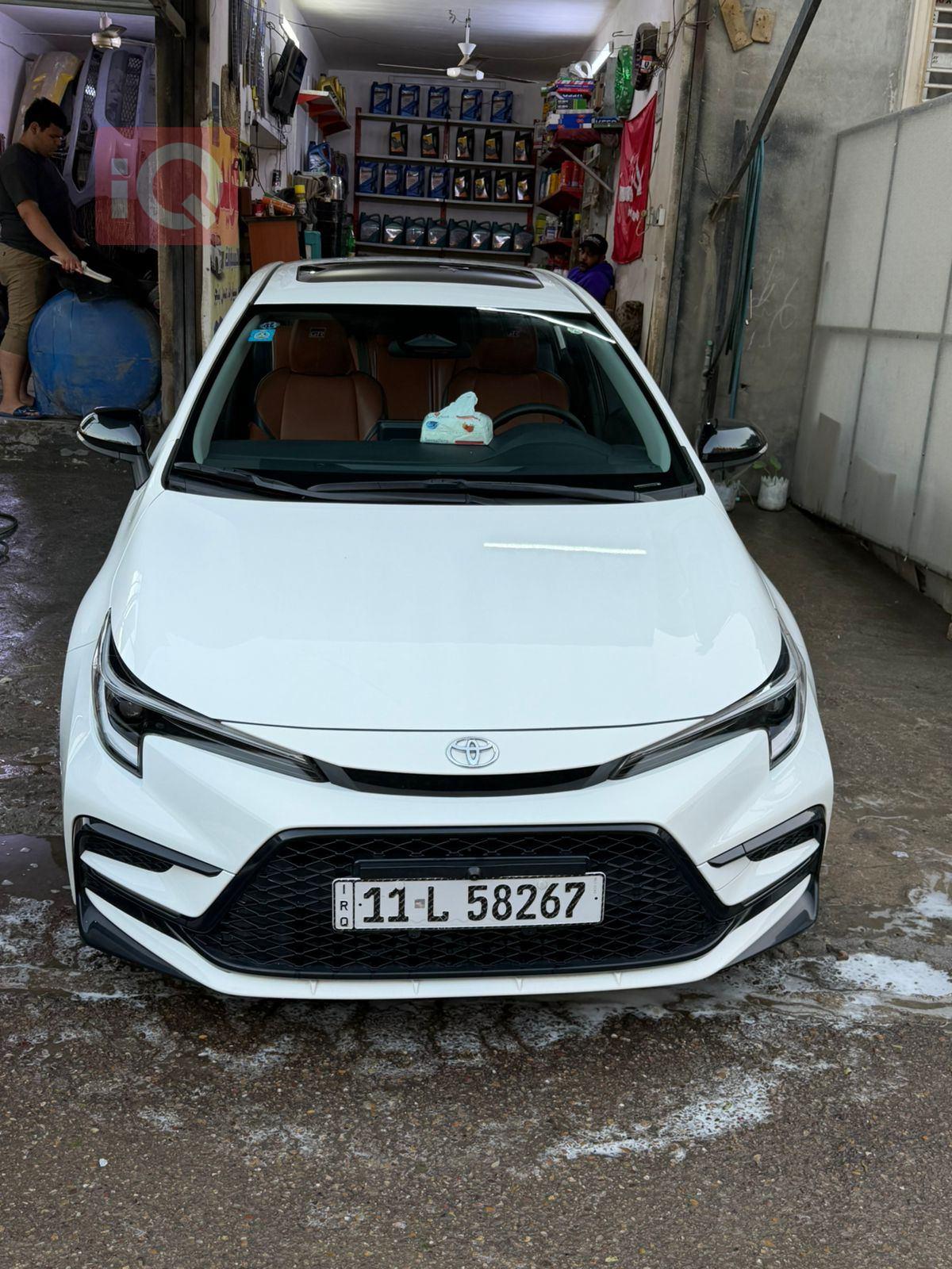 تۆیۆتا کۆرۆلا